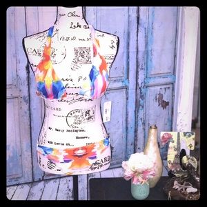 NWT Gorgeous and Bold WRV Bikini